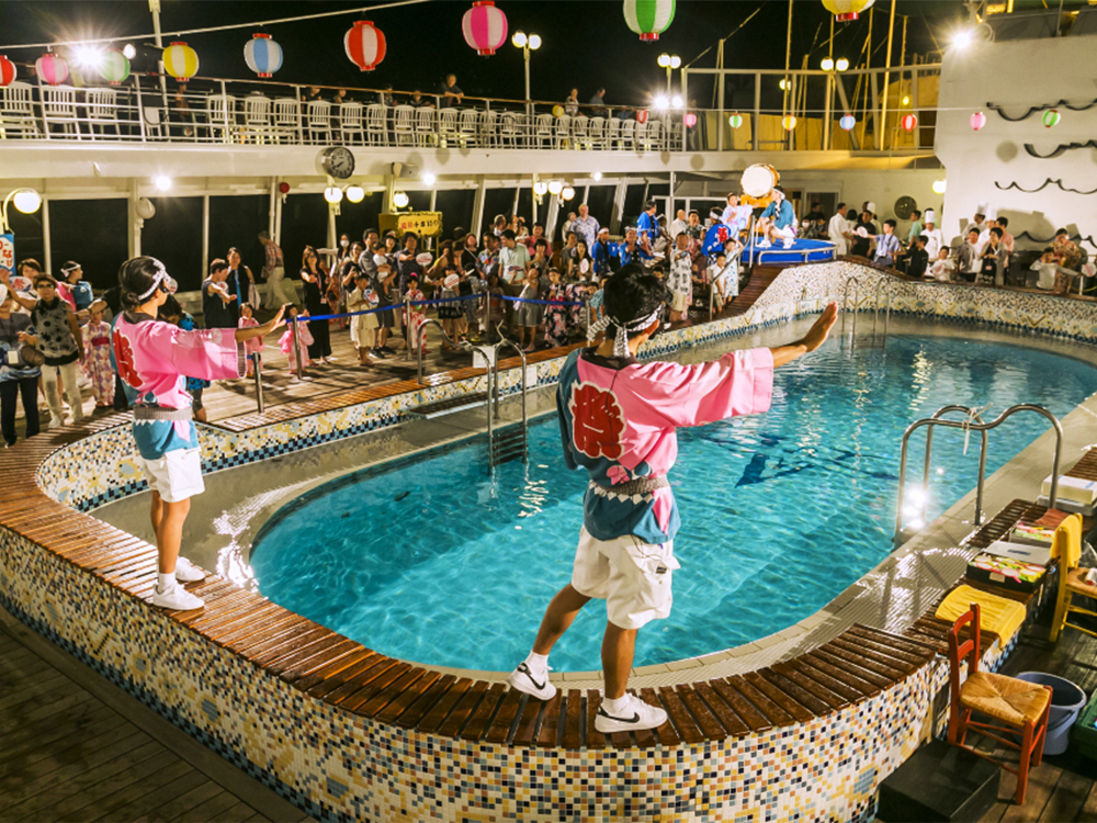 「飛鳥Ⅱ」で過ごす家族の夏休み ハッピーファミリークルーズ