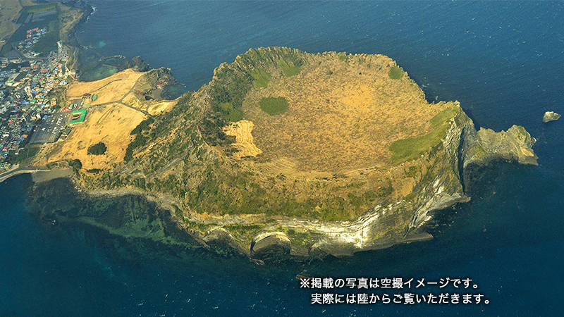 飛鳥クルーズ 博多発着 秋めく済州島 ウィークエンドクルーズの写真