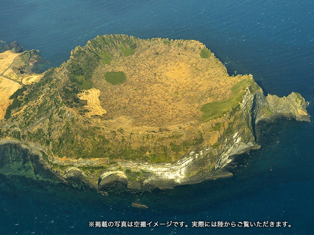 火山が生んだ絶景の島、済州島。博多から異国、韓国へ航く