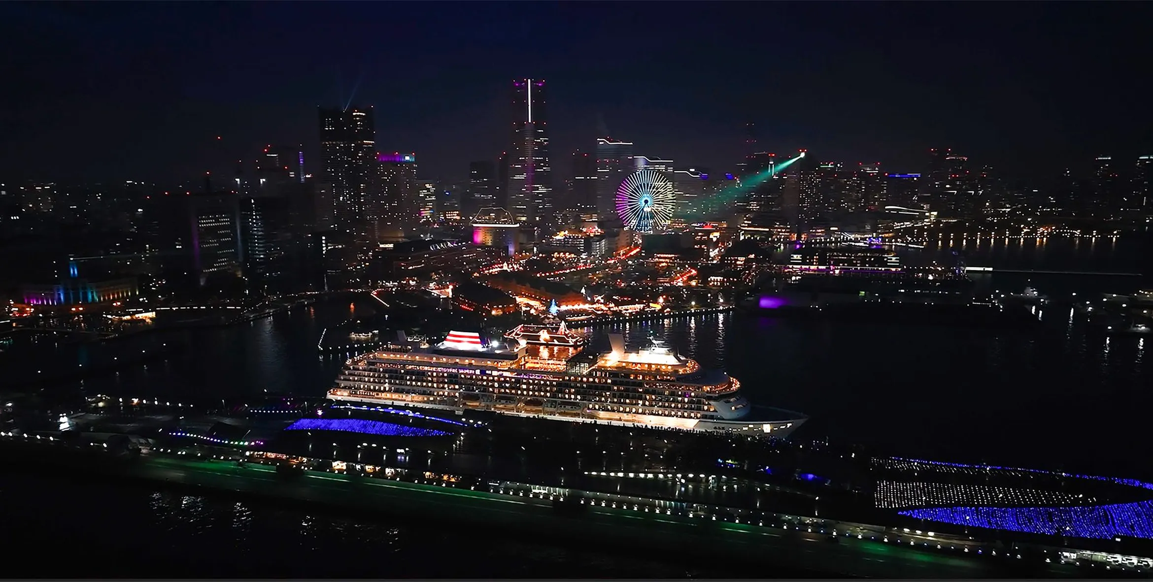 横浜発着クルーズで巡る船旅の風景